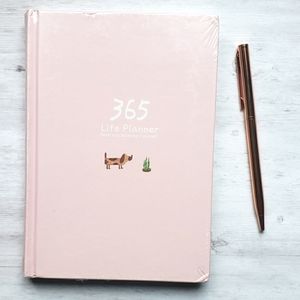 365 Days Blank Undated Planner